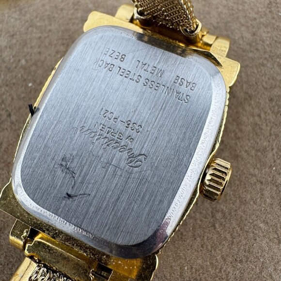 1990's reissue of the1940's Gruen Precision Quartz Watch - Picture 5 of 7